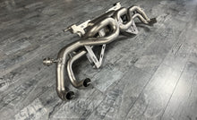 Laden Sie das Bild in den Galerie-Viewer, Lamborghini Huracán LP580-2 / LP610-4 5.2L V10 Klappenauspuffanlage X-Pipe RP