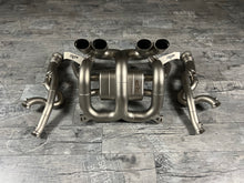 Load image into Gallery viewer, Lamborghini Revuelto Longpipe F1 Auspuff High Pitch System RP