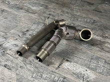 Laden Sie das Bild in den Galerie-Viewer, VW Golf 8 MK8 GTI / Clubsport Downpipe Catless RP