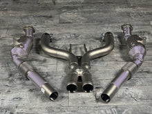 Laden Sie das Bild in den Galerie-Viewer, Mercedes Benz S63 AMG W222/C217 Downpipe Catless 5.5T RP