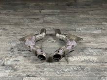 Laden Sie das Bild in den Galerie-Viewer, Ferrari 488 GTB / Spider / Pista Downpipe RP 200 Zellen Katalysator