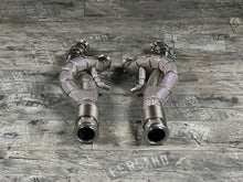 Laden Sie das Bild in den Galerie-Viewer, Lamborghini Revuelto 6.5L V12 Downpipe Catless RP