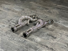 Laden Sie das Bild in den Galerie-Viewer, Lamborghini Revuelto 6.5L V12 Downpipe Catless RP