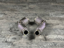 Laden Sie das Bild in den Galerie-Viewer, Audi RS6 / RS7 / S8 C8 4.0T V8 OPF Modell Downpipe 200 Zellen Katalysator