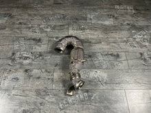 Laden Sie das Bild in den Galerie-Viewer, Mercedes GT53 GT43 GT50 GLE53 E53 CLS53  M256 3.0 AMG Downpipe Catless RP