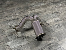 Laden Sie das Bild in den Galerie-Viewer, Porsche Cayenne 3.0T Downpipe RP Catless Typ 536