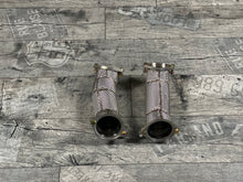 Laden Sie das Bild in den Galerie-Viewer, BMW M5 G90 G99 Touring S68 Downpipe 2024- Secondary Pipes Sekundär Katalysatoren