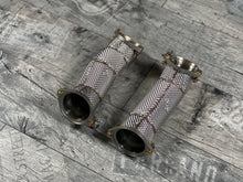 Laden Sie das Bild in den Galerie-Viewer, BMW M5 G90 G99 Touring S68 Downpipe 2024- Secondary Pipes Sekundär Katalysatoren