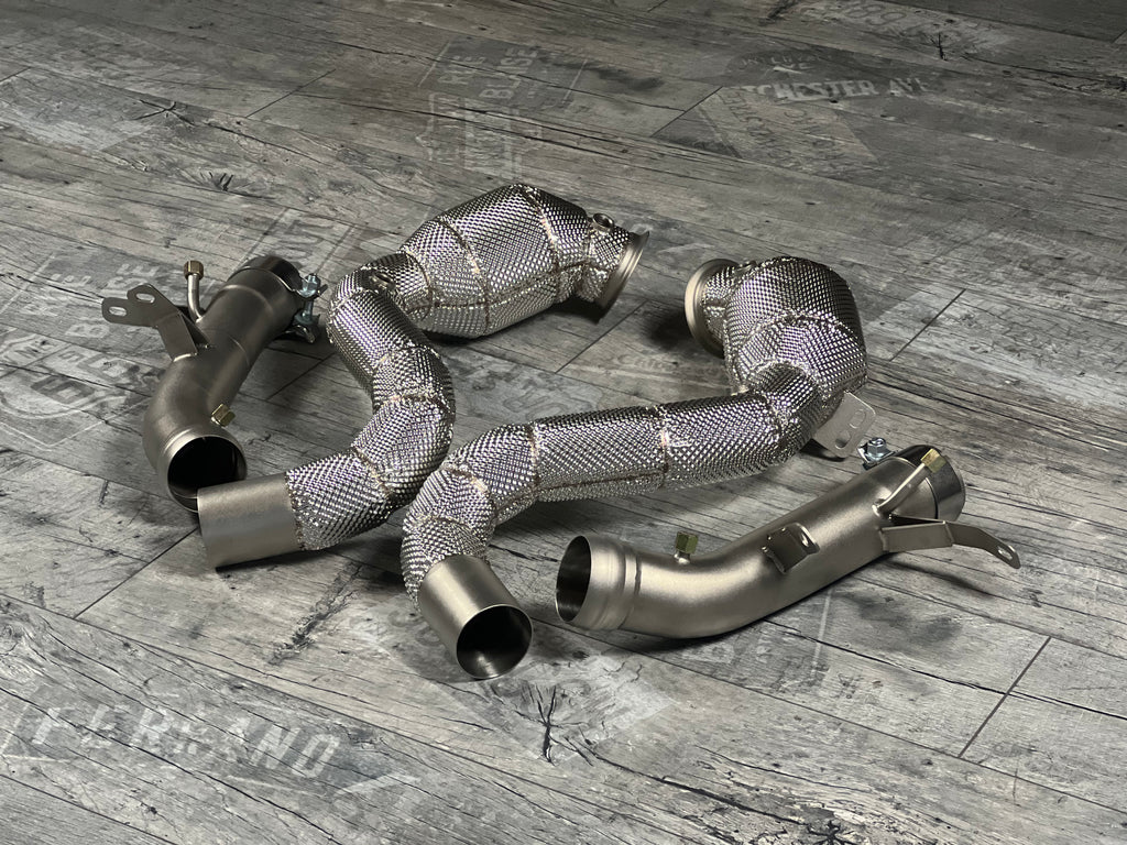 Mercedes C63 / C63S  S205 / W205 AMG Downpipe 200 Zellen Katalysator