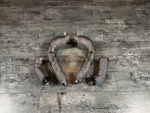 Laden Sie das Bild in den Galerie-Viewer, BMW M5 G90 M5 G99 Touring S68 Downpipe 2024- 200 Zellen Katalysator EUR 6