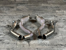 Laden Sie das Bild in den Galerie-Viewer, Mercedes AMG E63 / E63S W213 AMG GT 63 S 4-Door X290 Downpipe Catless RP