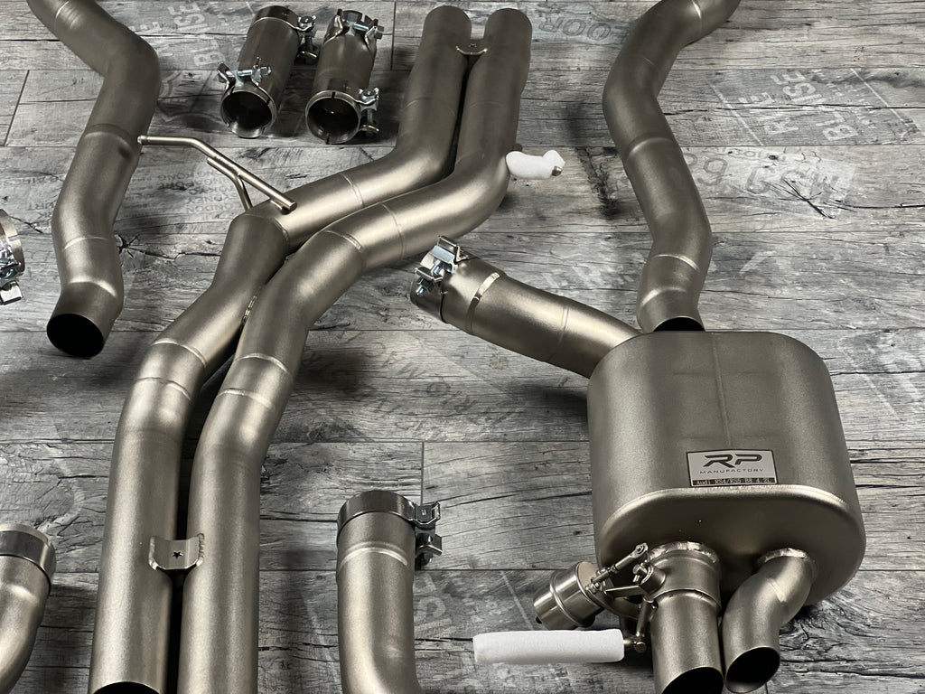 Audi RS5 B8 4.2 V8 Klappenauspuffanlage X-Pipe RP