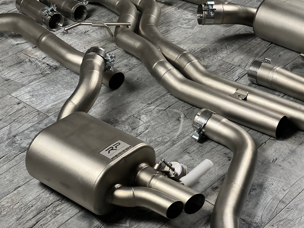 Audi RS5 B8 4.2 V8 Klappenauspuffanlage X-Pipe RP