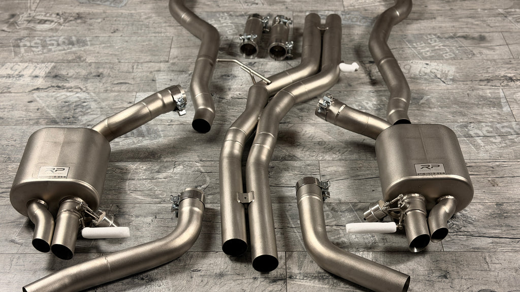Audi RS5 B8 4.2 V8 Klappenauspuffanlage X-Pipe RP