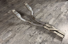 Laden Sie das Bild in den Galerie-Viewer, Ferrari 812 Superfast / GTS / Competizione 6.5L V12 Midpipe Z-Pipe RP