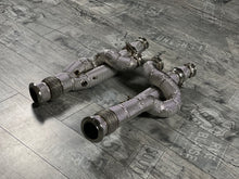 Laden Sie das Bild in den Galerie-Viewer, Lamborghini Aventador LP700-4/LP720-4/LP740-4/LP750-4 Downpipe 200 Zellen Katalysator
