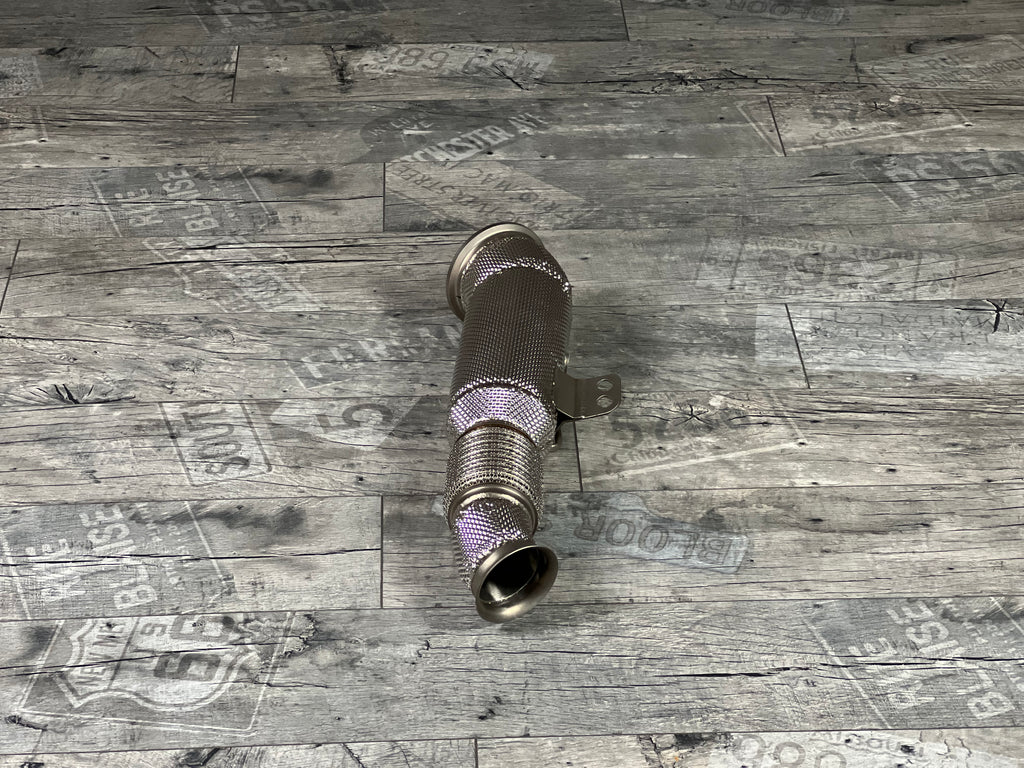 BMW M140i / 340i / 440i / 540i / 640i / 740i/ X3/ X4 Downpipe 200 Zellen Kat RP