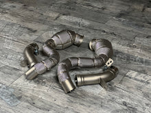 Laden Sie das Bild in den Galerie-Viewer, Mercedes Benz S63 AMG W222/C217 Downpipe Catless 4.0T RP