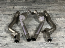 Laden Sie das Bild in den Galerie-Viewer, Mercedes AMG E63 / E63S 5.5T Downpipe Catless RP