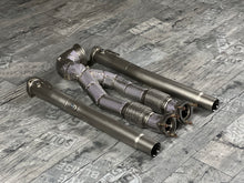 Laden Sie das Bild in den Galerie-Viewer, Audi RS3 8V/8Y, TTRS 8S quattro OPF 2.5T Downpipe Catless RP