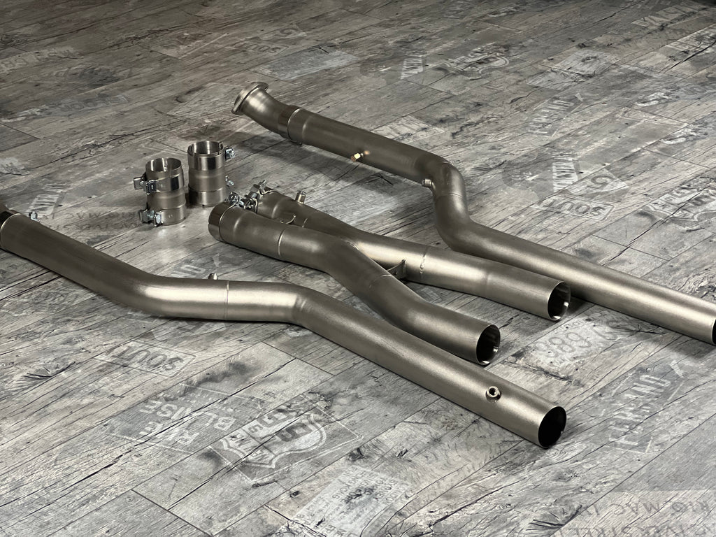 BMW M5 G90 G99 M5 (Touring) S68 Link Pipe Midpipe OPF Delete RP
