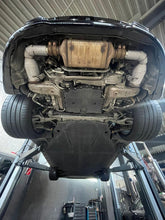 Laden Sie das Bild in den Galerie-Viewer, Porsche 992 911 Carrera/  Turbo / Turbo S Downpipe Catless RP